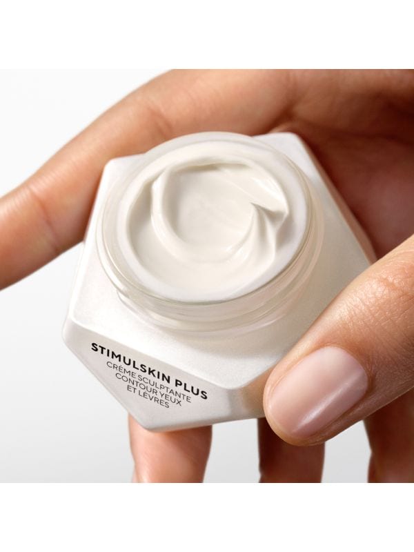 STIMULSKIN ŞEKİLLENDİRİCİ HAFİF NEMLENDİRİCİ KREM + GÖZ & DUDAK ÇEVRESİ KREMİ SETİ